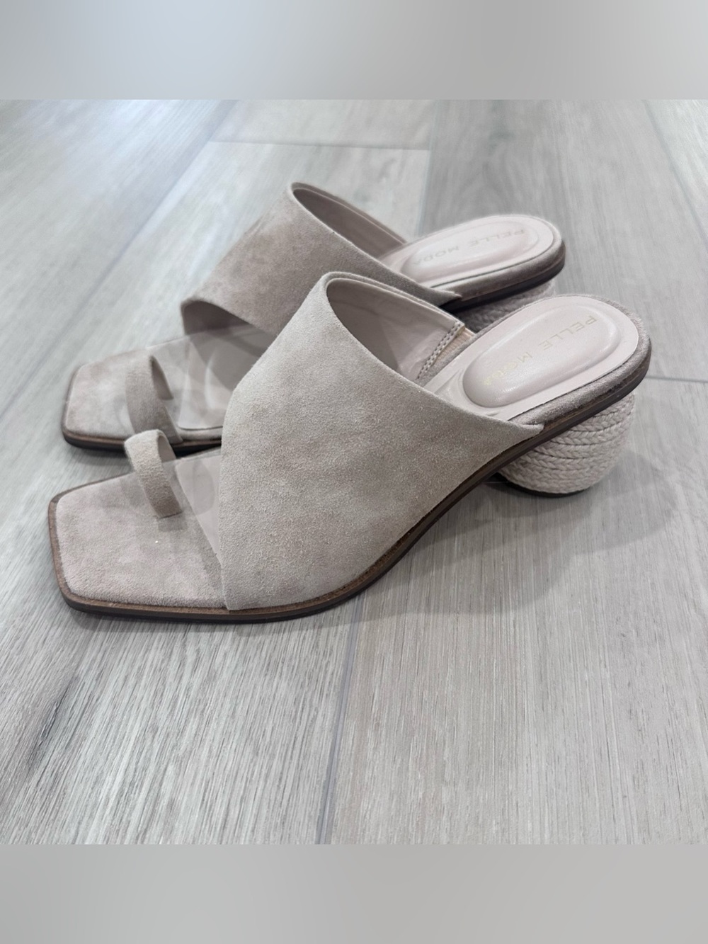 Pelle Moda Lahni slide sandal in latte beige suede slide size 6.5